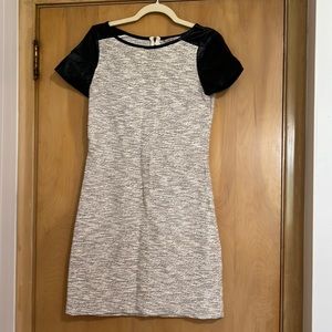 Banana Republic Work / Professional Dress
